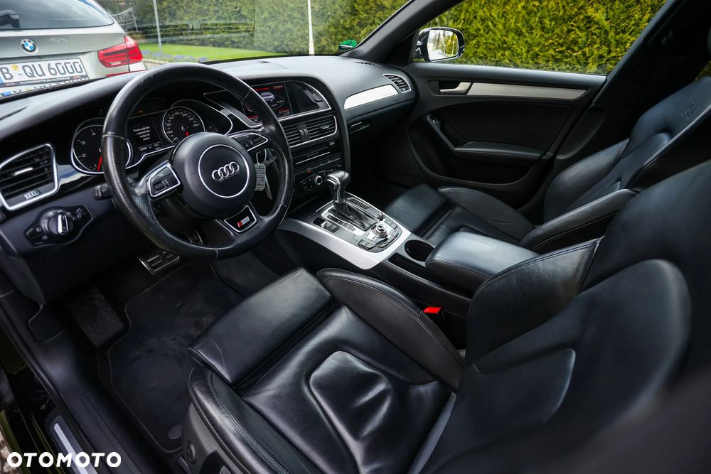 Audi A4 Avant 2.0 TDI DPF clean diesel quattro S tronic S line Sportpaket - 17