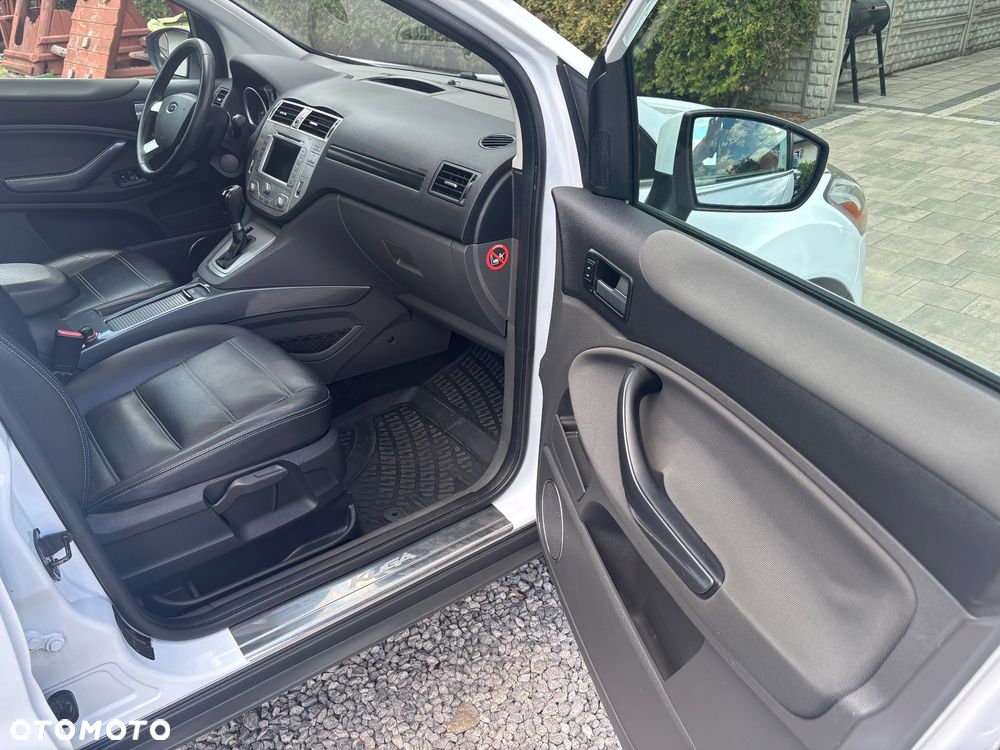 Ford Kuga 2.5 4x4 Titanium - 25