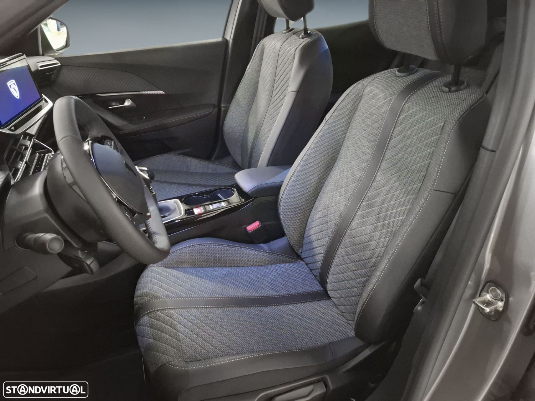 Peugeot 2008 1.2 PureTech Allure - 11