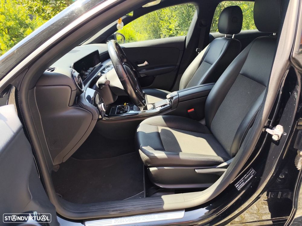 Mercedes-Benz CLA 180 d Shooting Brake Style Plus - 19