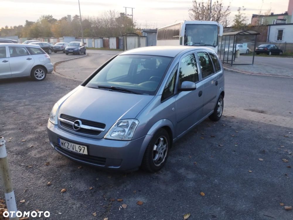 Opel Meriva 1.7 CDTI (Essentia) - 12