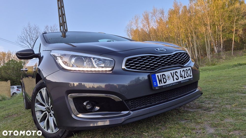 Kia Ceed 1.6 GDI ISG Spirit - 5
