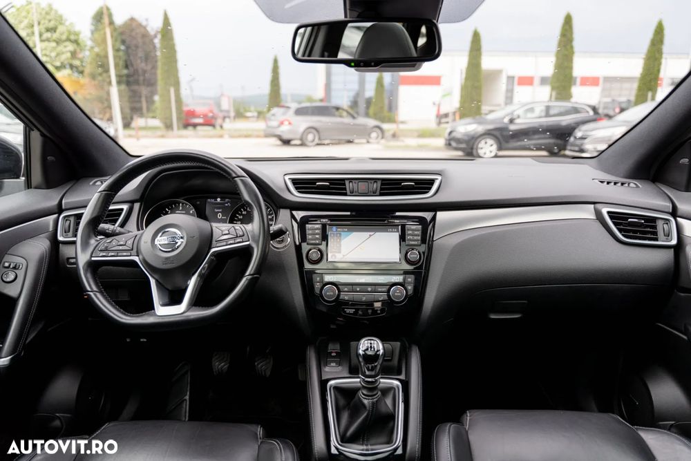 Nissan Qashqai 1.5 DCI TEKNA+ - 6