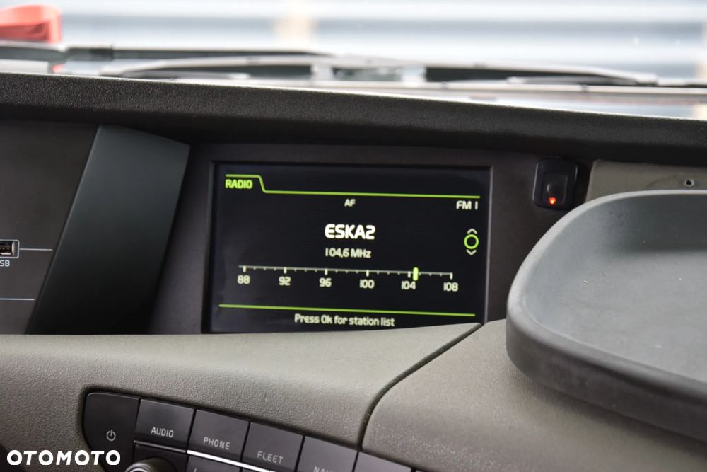 Volvo FH500 / NISKA KABINA / HYDRAULIKA / EURO 6 / ACC / LEDY / ALUFELGI / SERWISOWANY / SPROWADZONY - 30