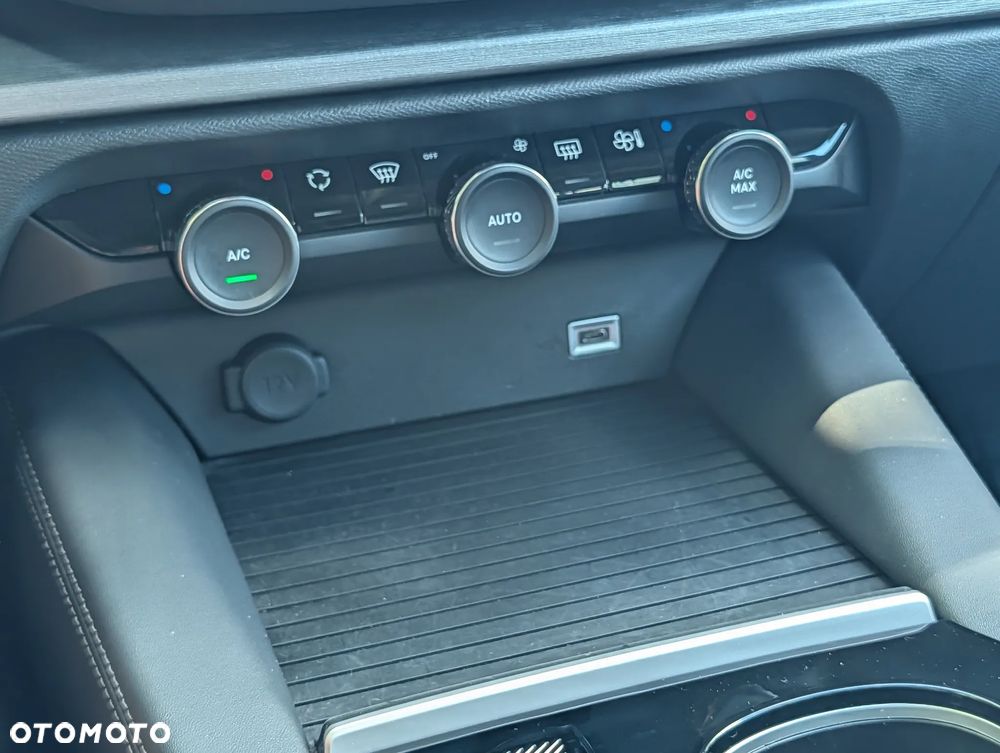 Citroën C5X 1.2 PureTech Shine EAT8 - 23