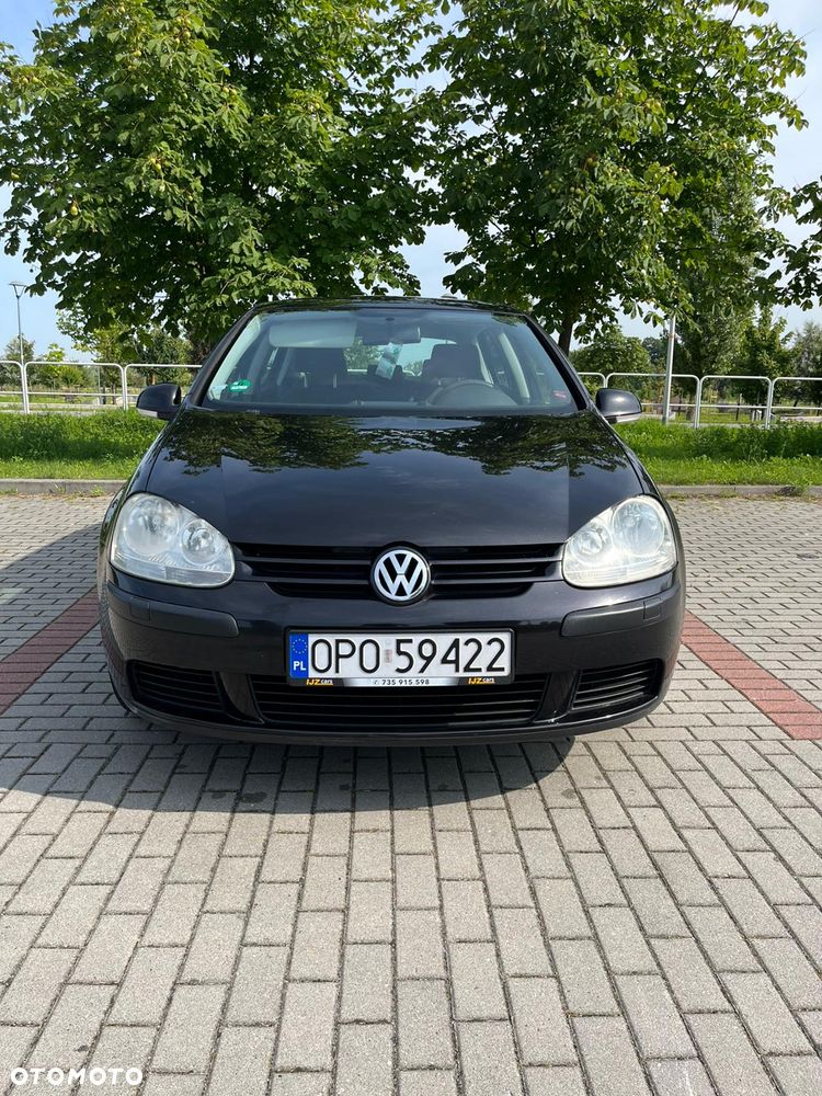 Volkswagen Golf - 2