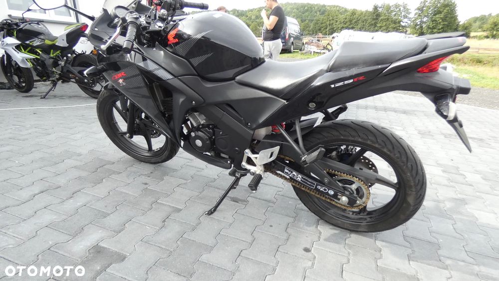 Honda CBR - 6