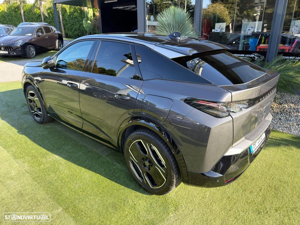 Peugeot E-3008 73 kWh GT - 17