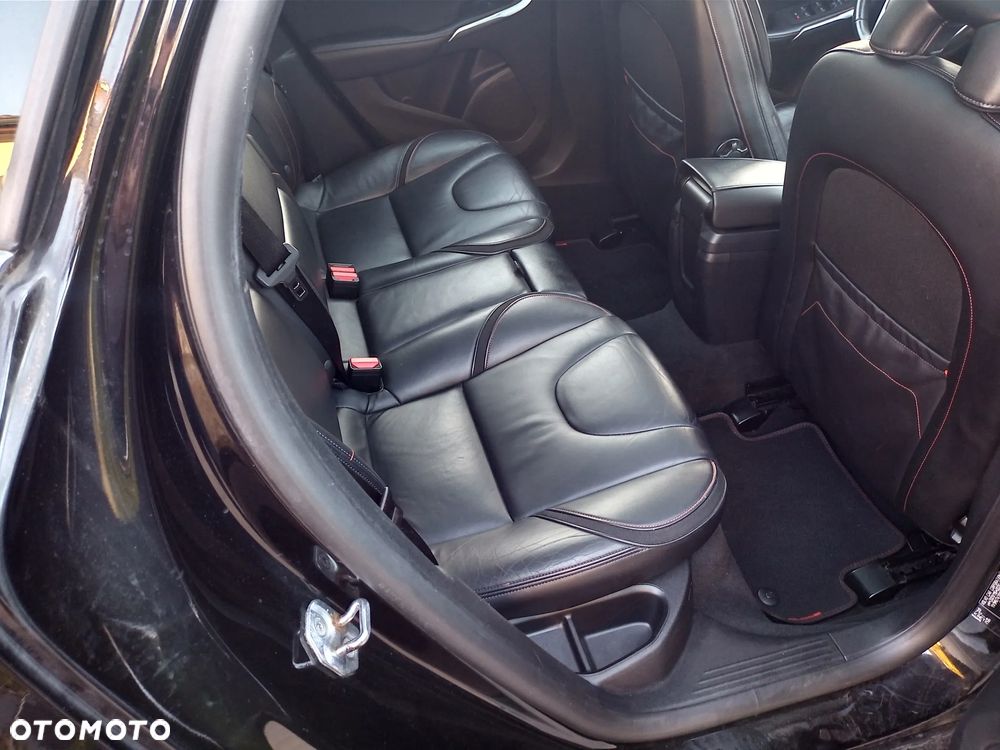 Volvo V40 D2 Drive-E Ocean Race - 15