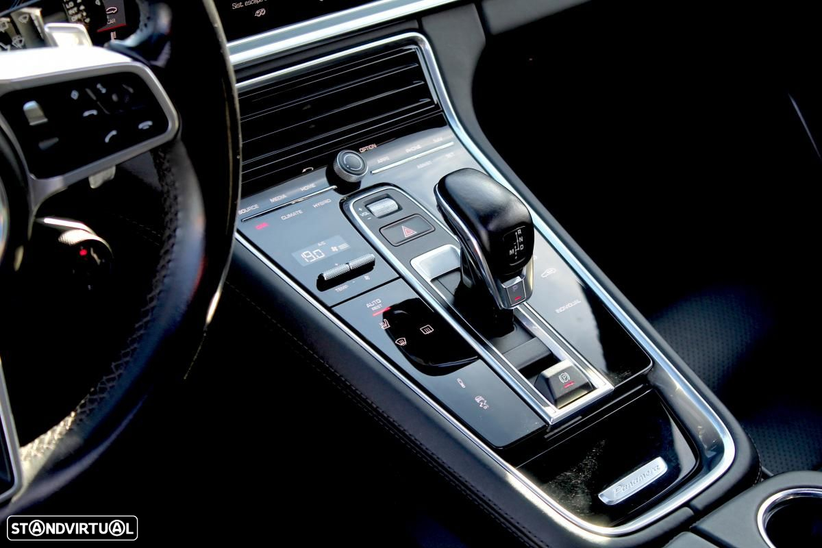 Porsche Panamera Sport Turismo 4 E-Hybrid - 27