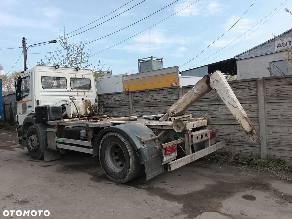 Mercedes-Benz AXOR - 3