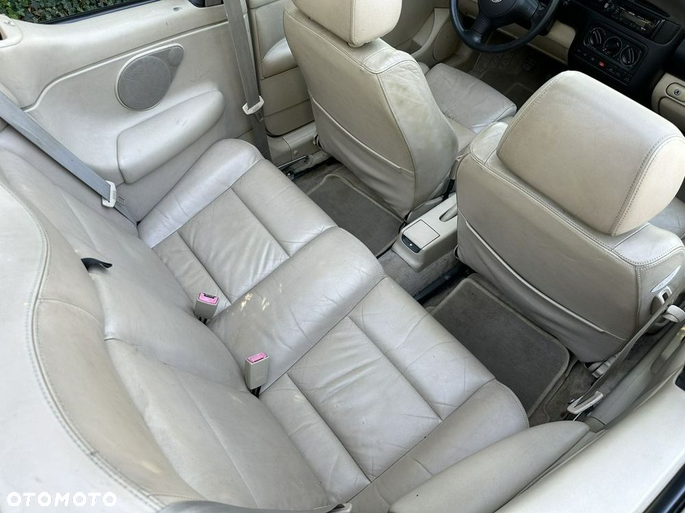 Volkswagen Golf - 14