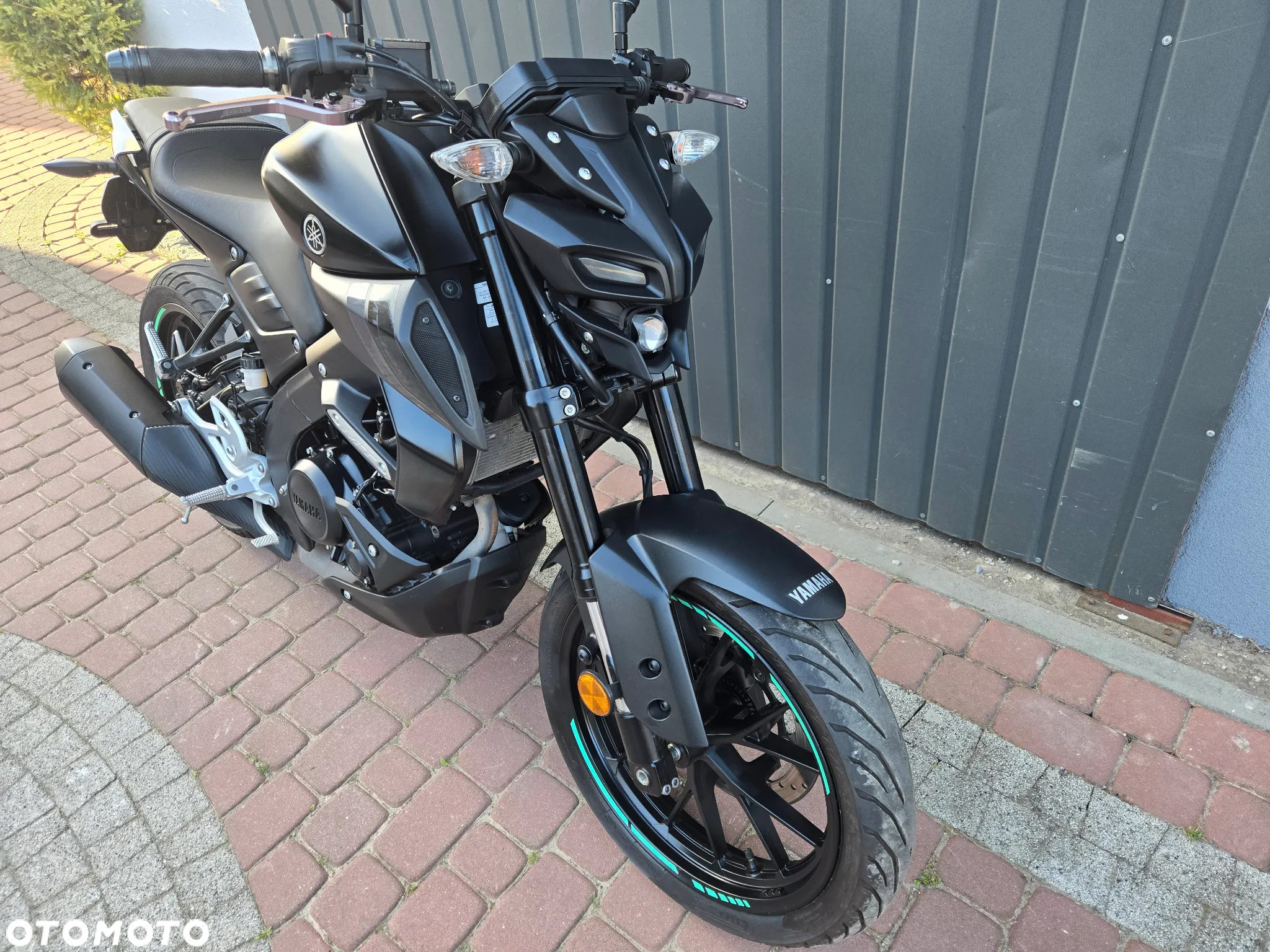 Yamaha MT - 4
