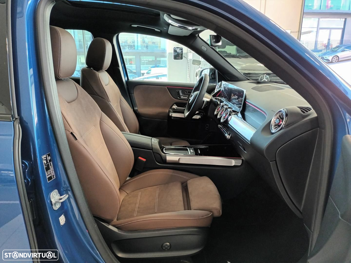 Mercedes-Benz GLB 180 d AMG Line - 15