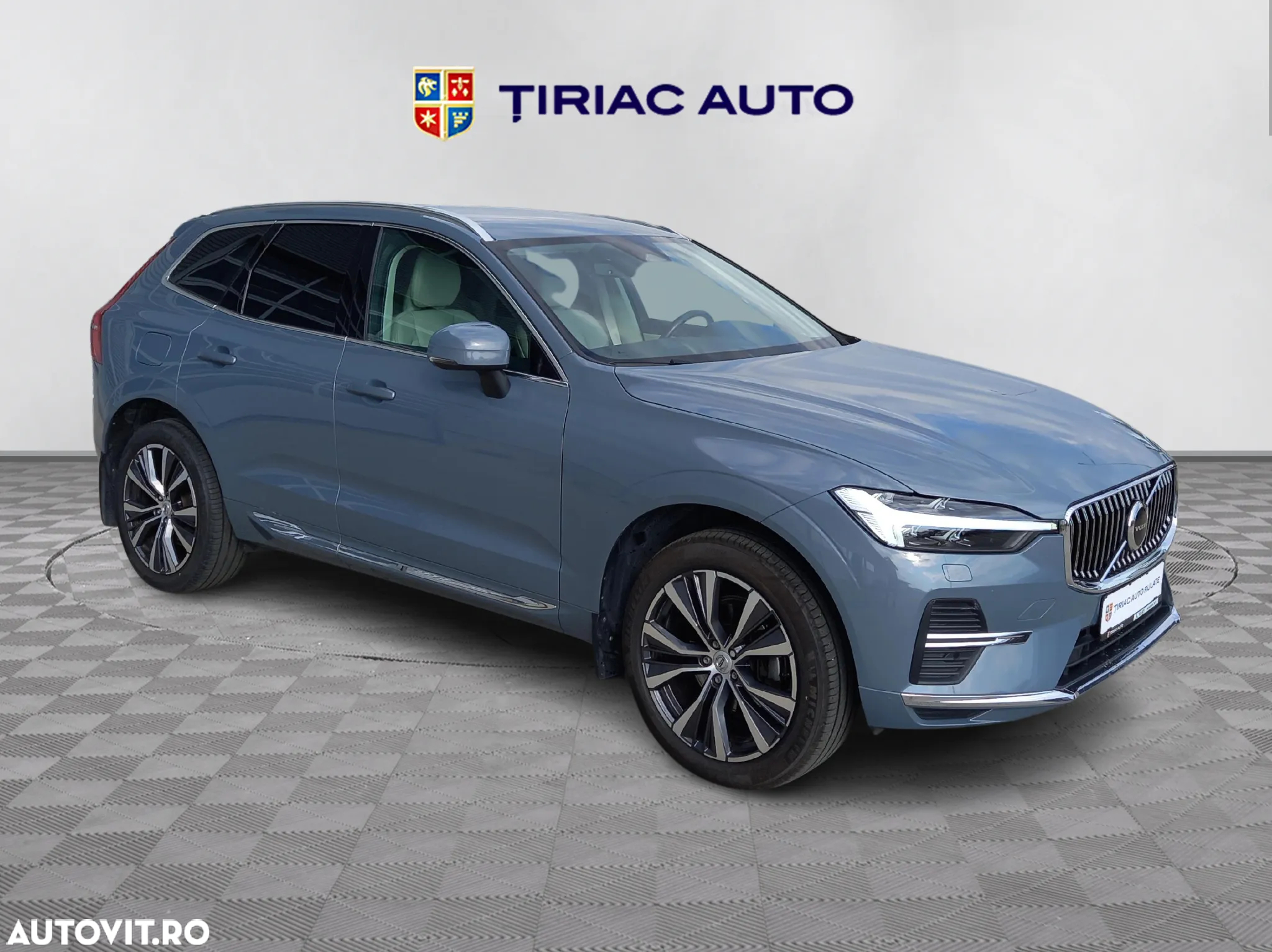 Volvo XC 60 - 8