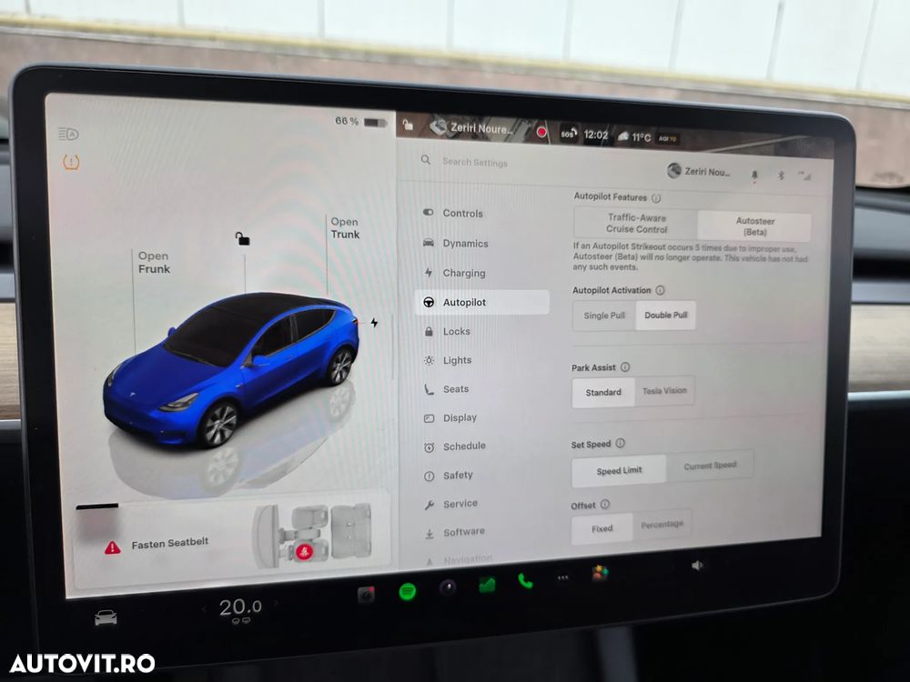 Tesla Model Y AWD Long Range - 27