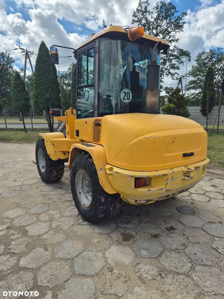 Volvo L-35B - 2