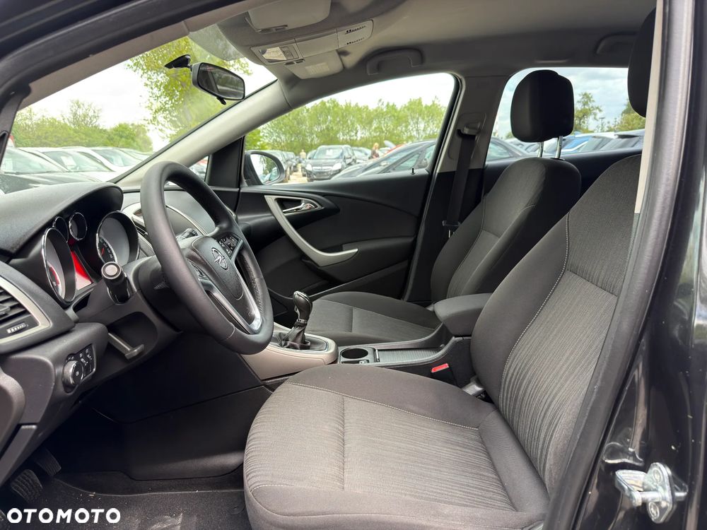 Opel Astra 1.7 CDTI Cosmo - 26