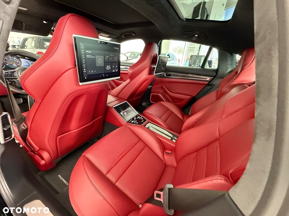 Porsche Panamera - 11