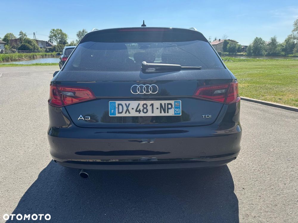 Audi A3 Sportback 1.6 TDI (clean diesel) S line Sportpaket - 7