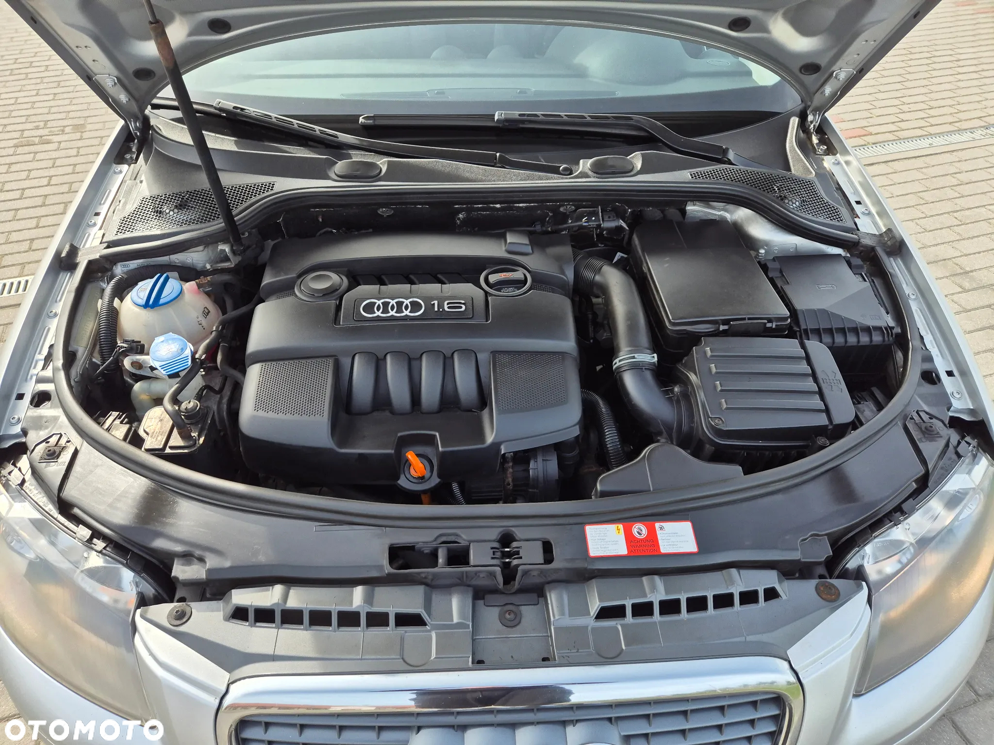 Audi A3 1.6 Ambiente - 5