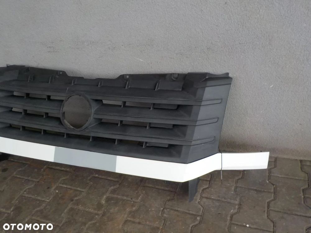 VW CRAFTER LIFT GRILL ATRAPA PAS PRZEDNI BLACHA - 3