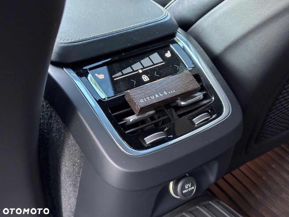 Volvo S90 D5 AWD R-Design - 39
