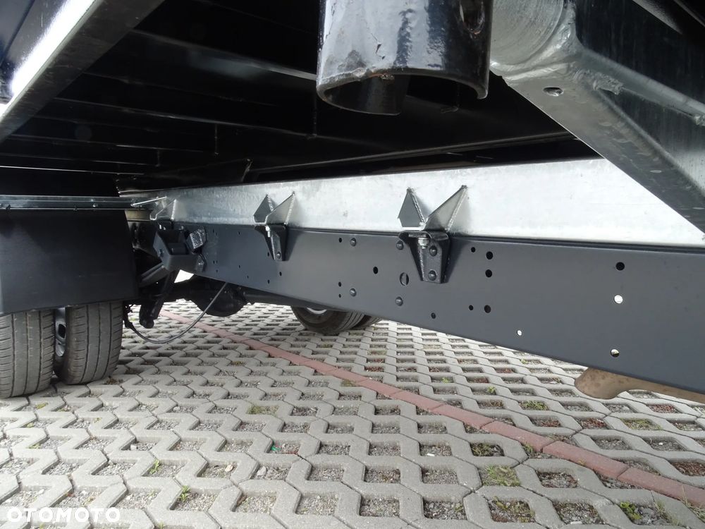Iveco DAILY - 20