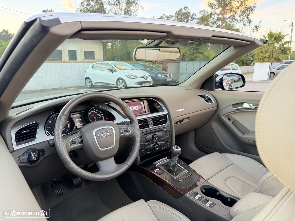 Audi A5 Cabrio 2.0 TDi S-line - 33