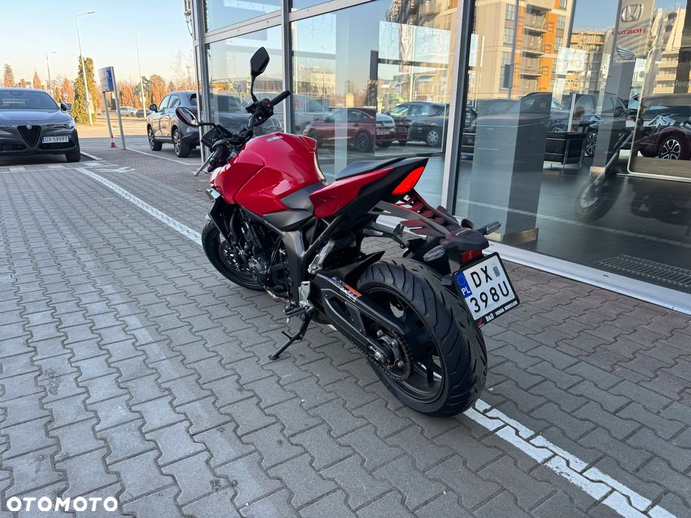 Honda Hornet - 4