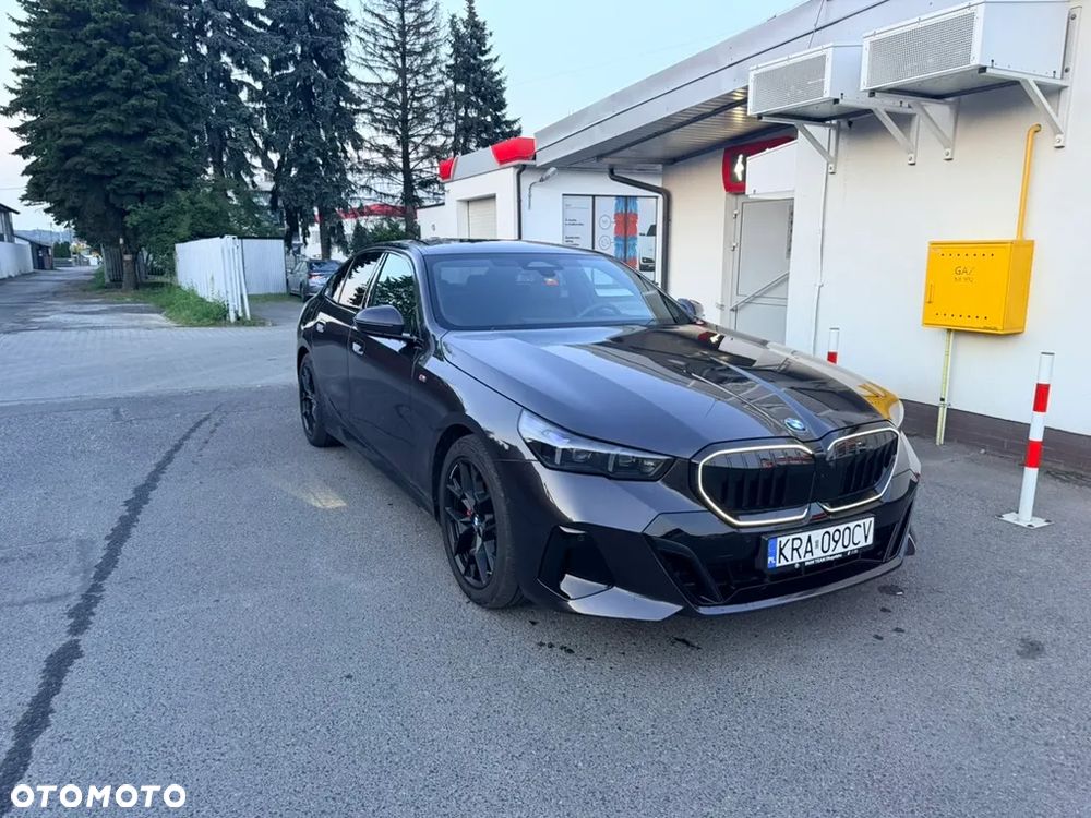 BMW Seria 5 520d mHEV M Sport - 1
