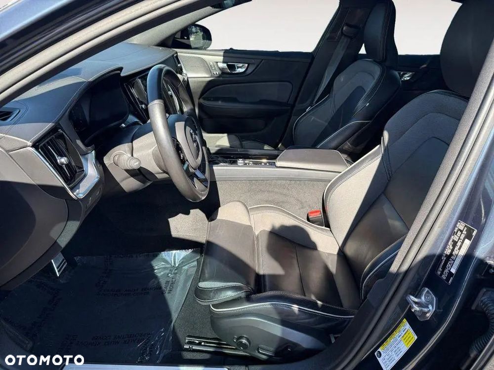 Volvo S60 - 11