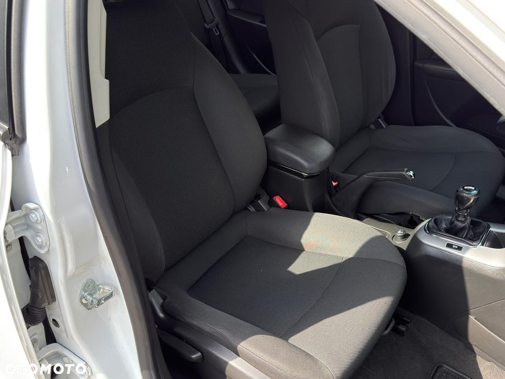 Chevrolet Cruze 1.6 LT - 17
