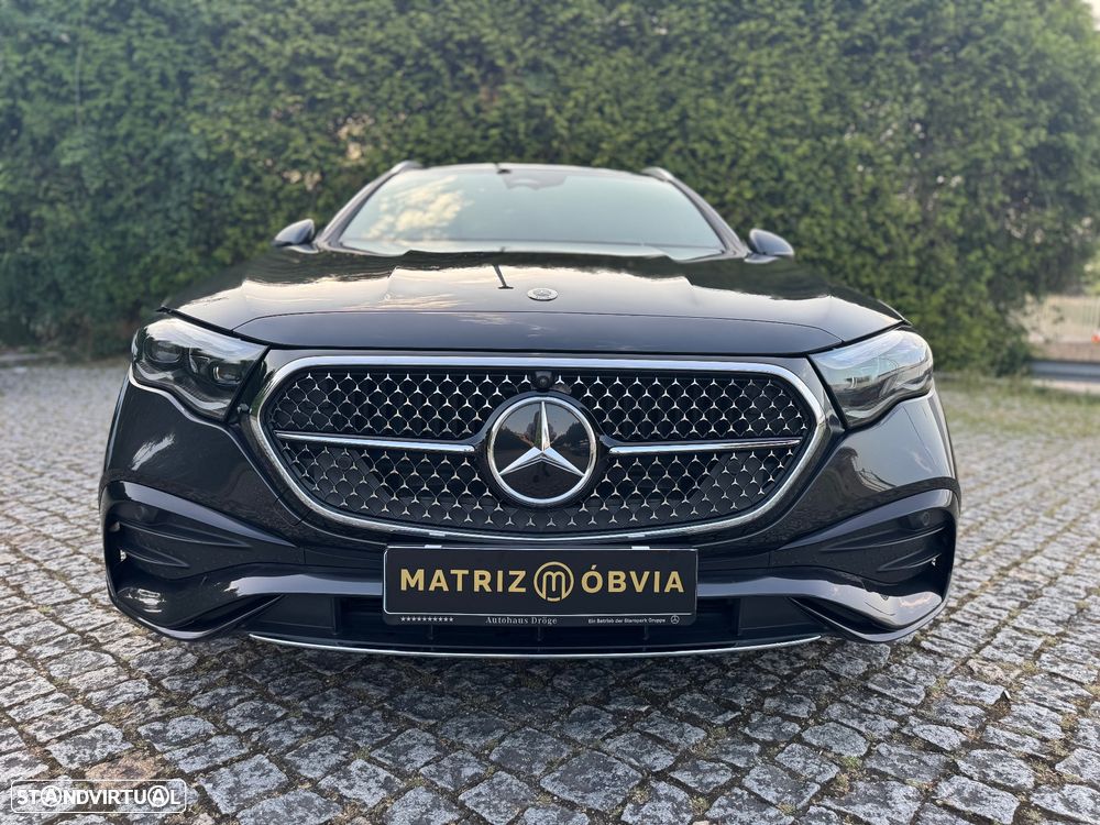 Mercedes-Benz E 300 9G-TRONIC AMG Line - 1