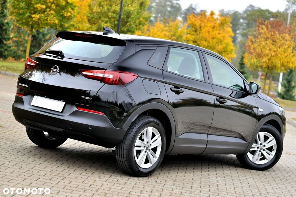 Opel Grandland X 1.2 Start/Stop Design Line - 4