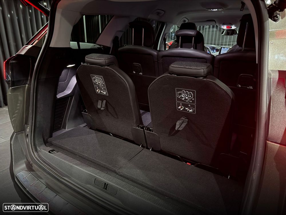 Peugeot 5008 1.5 BlueHDi Allure Pack EAT8 - 41