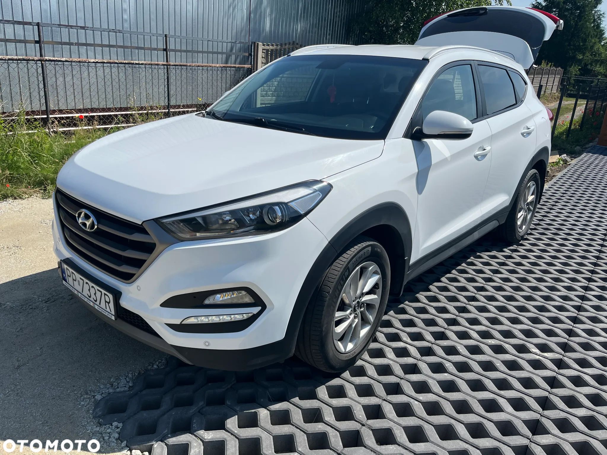 Hyundai Tucson 1.7 CRDI BlueDrive Classic 2WD DCT - 1
