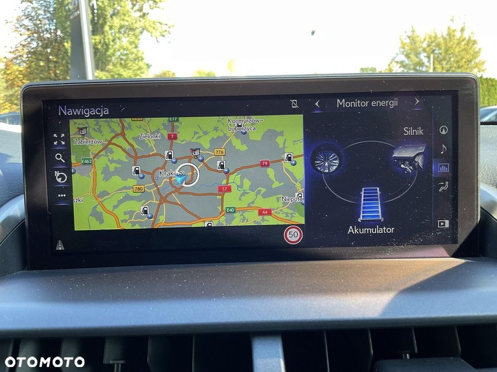 Lexus NX 300h Business Edition AWD - 26