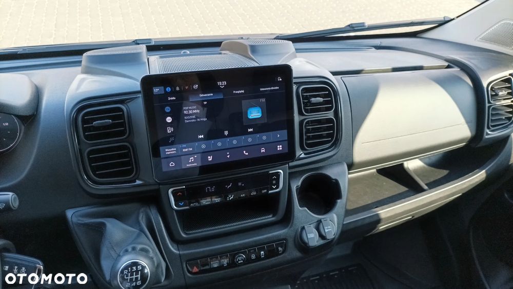 Toyota Proace MAX - 13