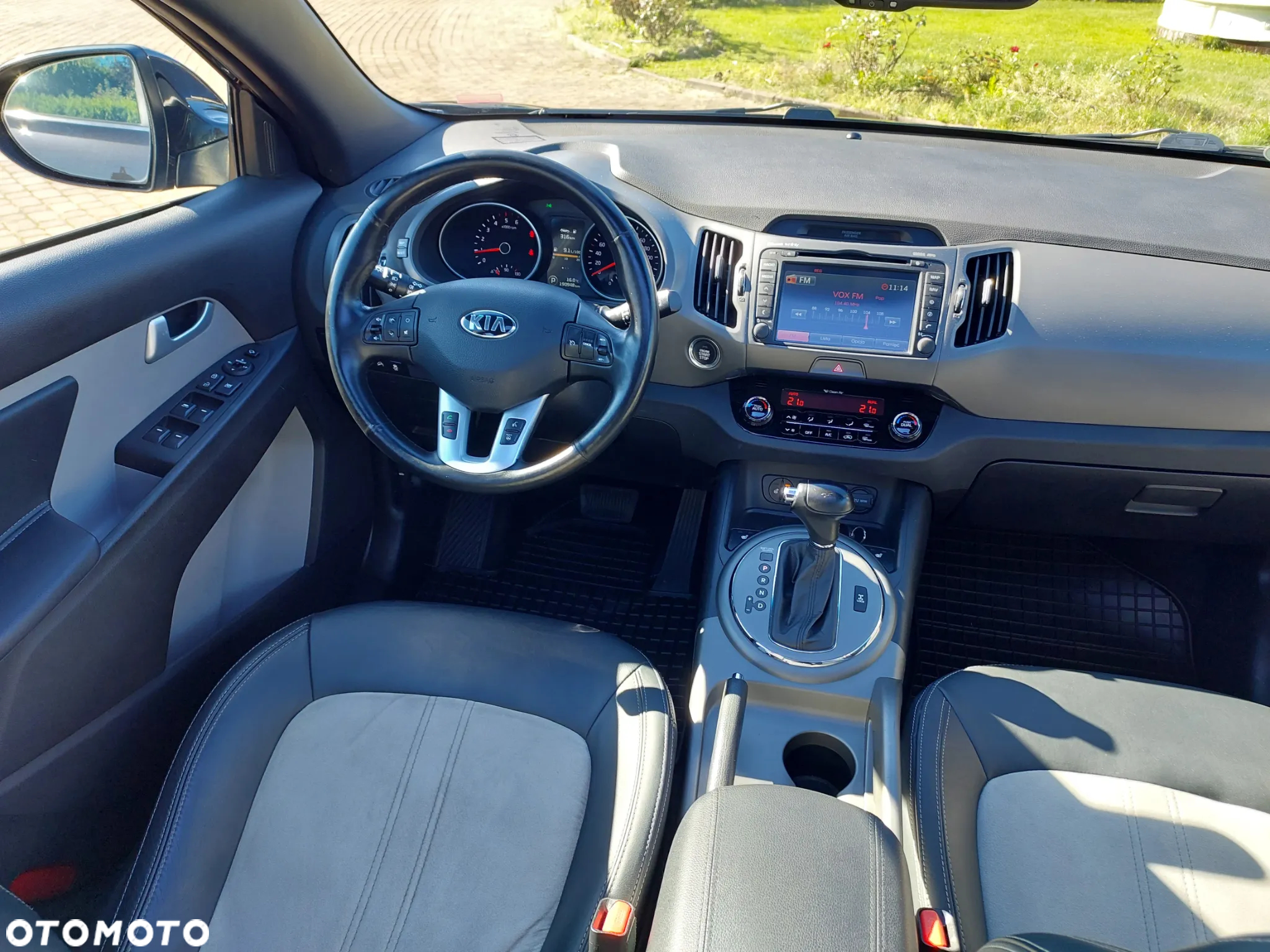Kia Sportage 2.0 CRDI 184 4WD Automatik Fifa World Cup Edition - 10