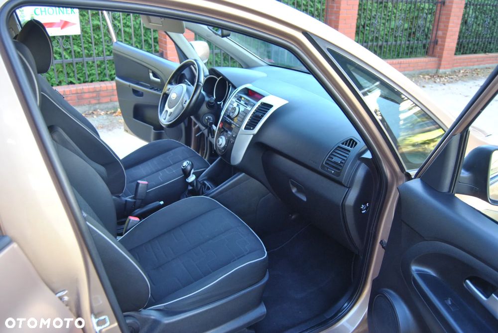 Kia Venga 1.4 XL - 21