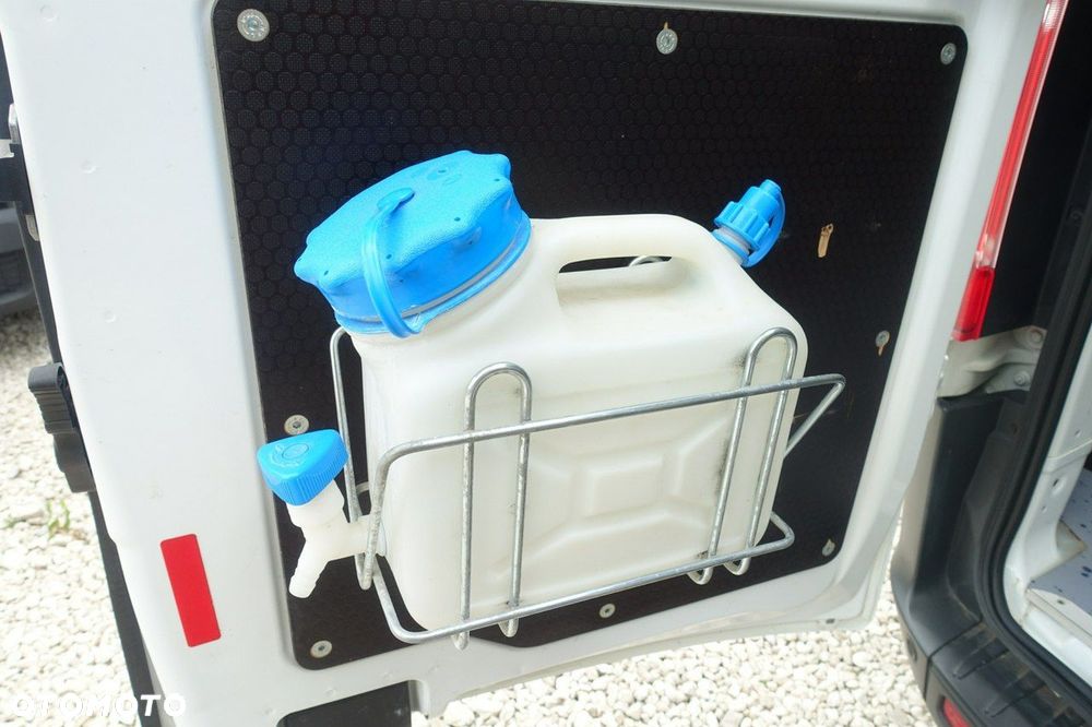 Ford Transit Custom - 14