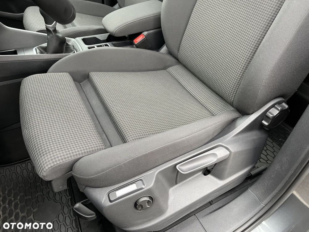 Volkswagen Caddy - 12