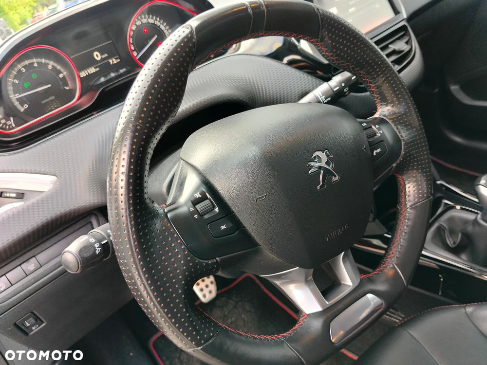 Peugeot 2008 PureTech 110 Stop&Start GT-Line Edition - 27