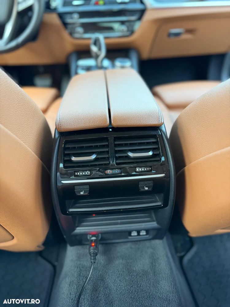 BMW Seria 5 530e Aut. M Sport Edition - 14