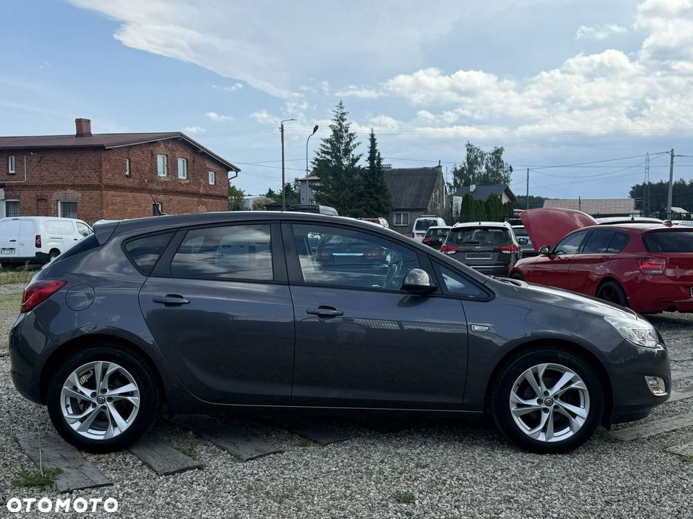 Opel Astra - 13