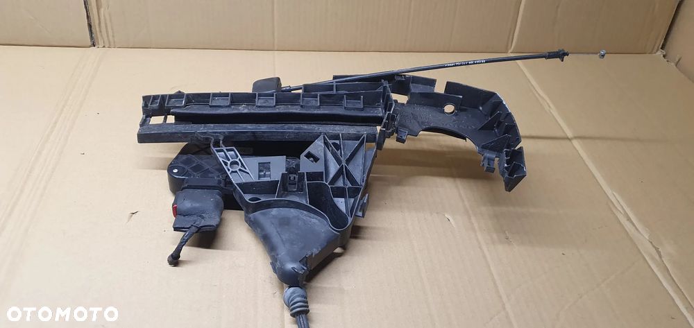 Zamek prawy przód przedni Volvo V50 30753664 - 4
