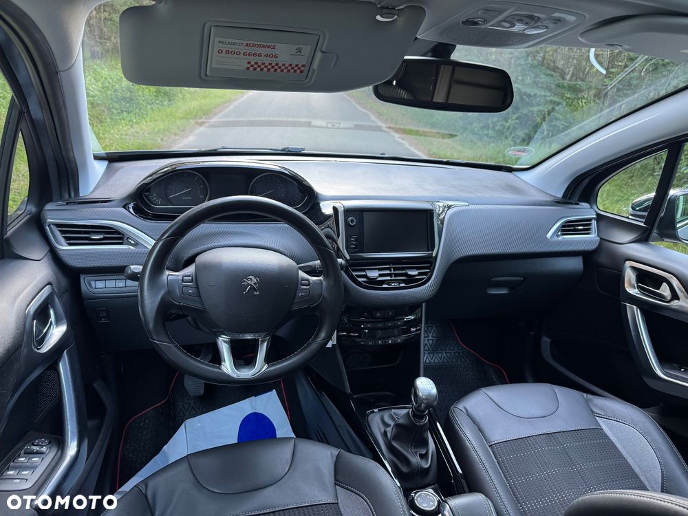 Peugeot 2008 1.6 BlueHDi Allure S&S - 6