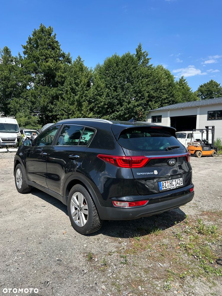 Kia Sportage 1.6 GDI Black Edition 2WD - 1