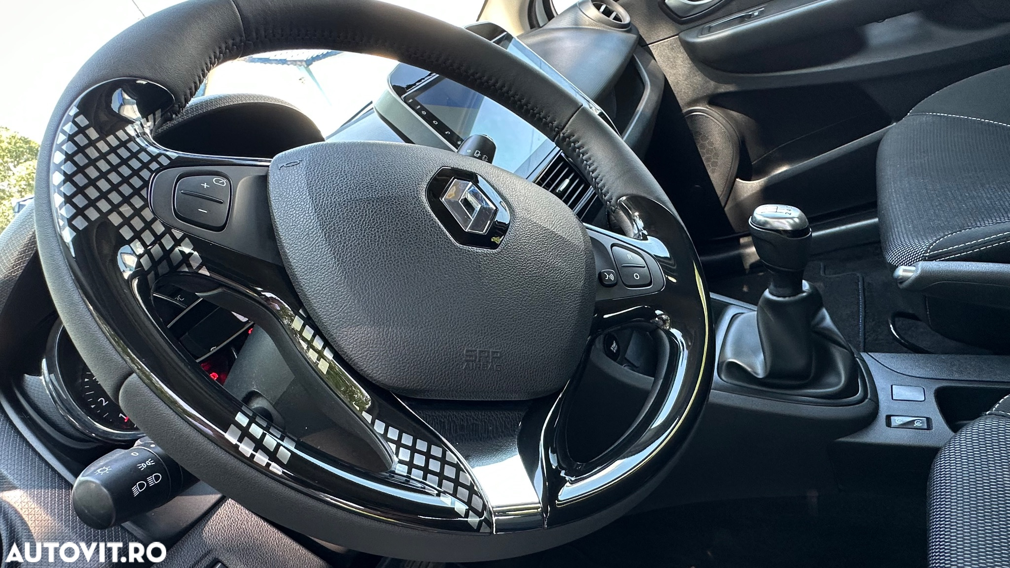 Renault Clio IV Energy dCi GT Line - 22